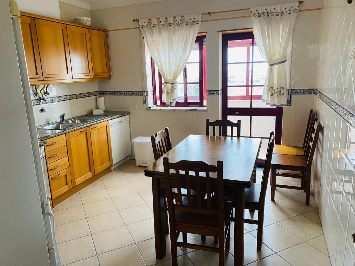 Swordfish Beach Apartment Peniche Exterior photo